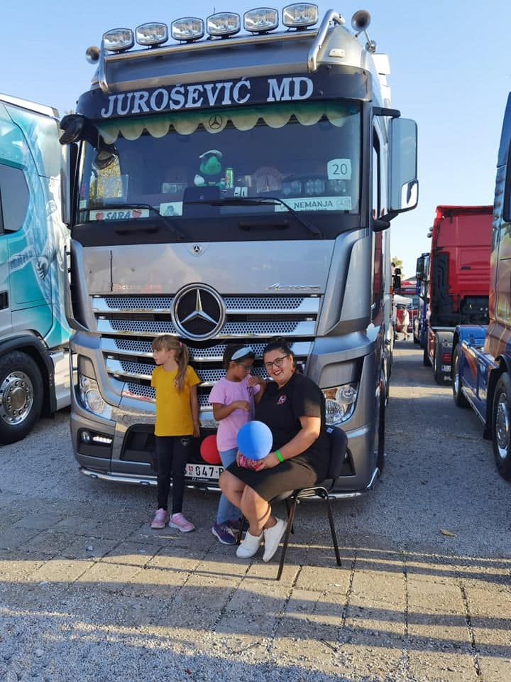 Read more about the article Kompanija sa srcem – KLEMEN TRANSPORT