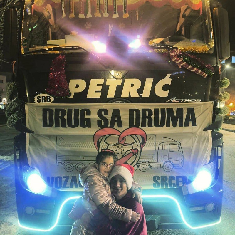 Read more about the article Naši hodočašnici koje predvode Milica Jonceski i Jovica Stevanovic su spremni da sutra krenu iz Leskovca na put preko 150km u nadi da će prikupiti što više novčanih sredstava za malenog Ognjena.