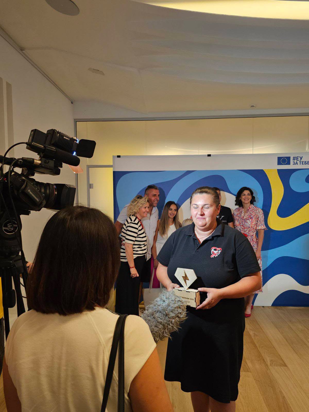 Read more about the article Drug sa druma-vozači sa srcem su HEROJI GODINE